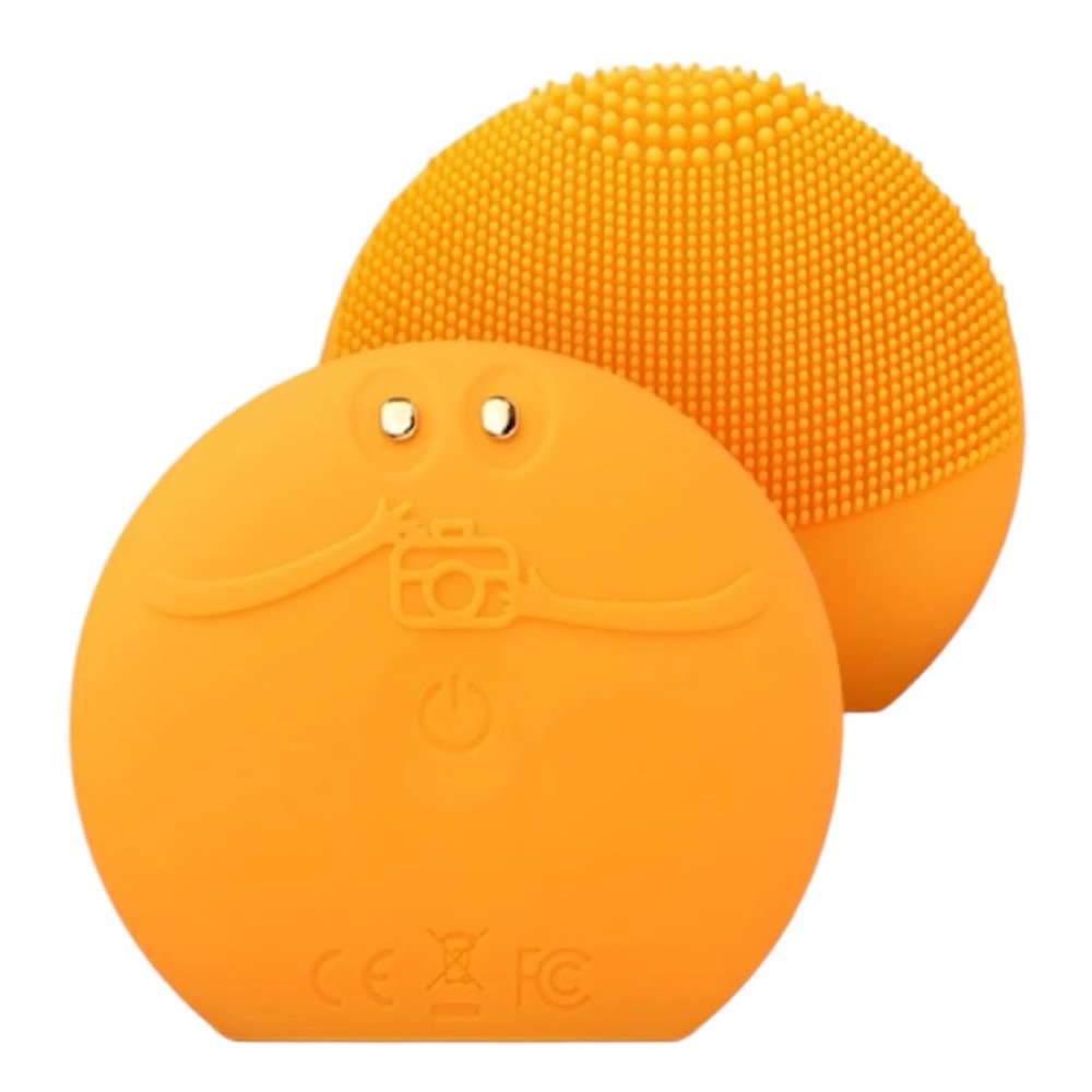 FOREO Luna Play Smart 2 Deep Facial Cleansing Device Lemon Squeezy Orange
